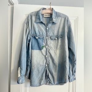 Magnolia Pearl Denim Chambray button down shirt cotton distressed OSFM